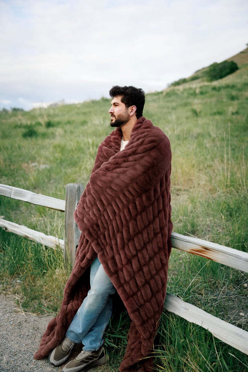 Hugs Rich Mahogany Blanket