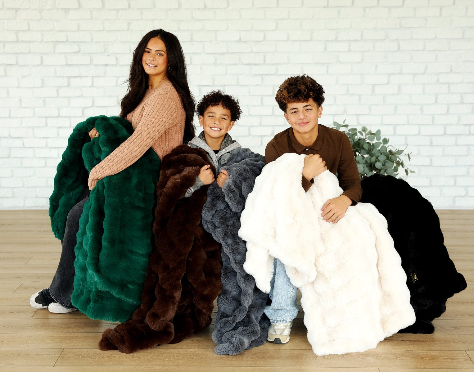 Ultra Cloud Emerald Blanket
