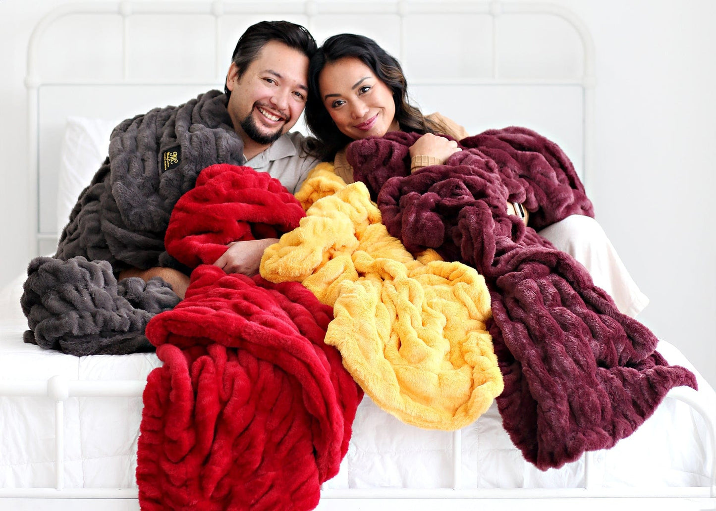 Hugs Wine Blanket
