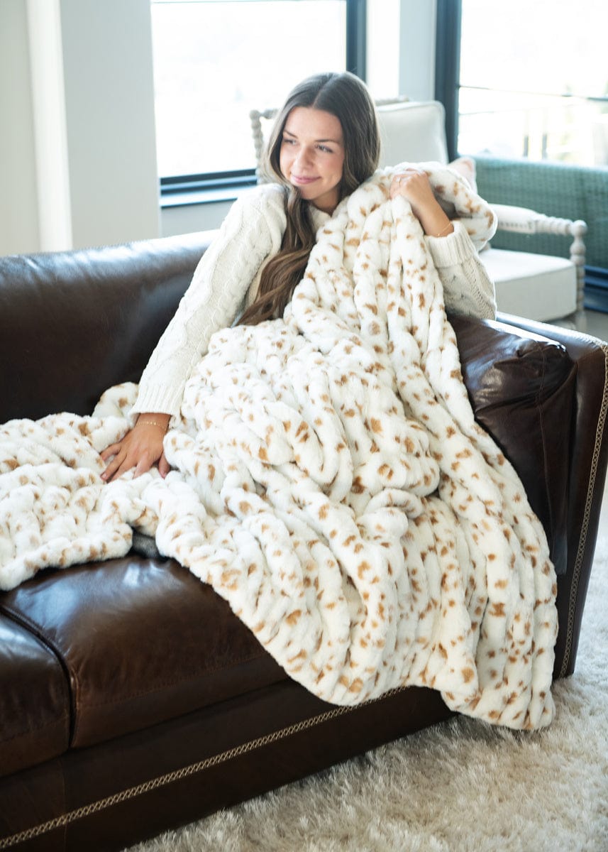 Hugs Spotted Fawn Blanket