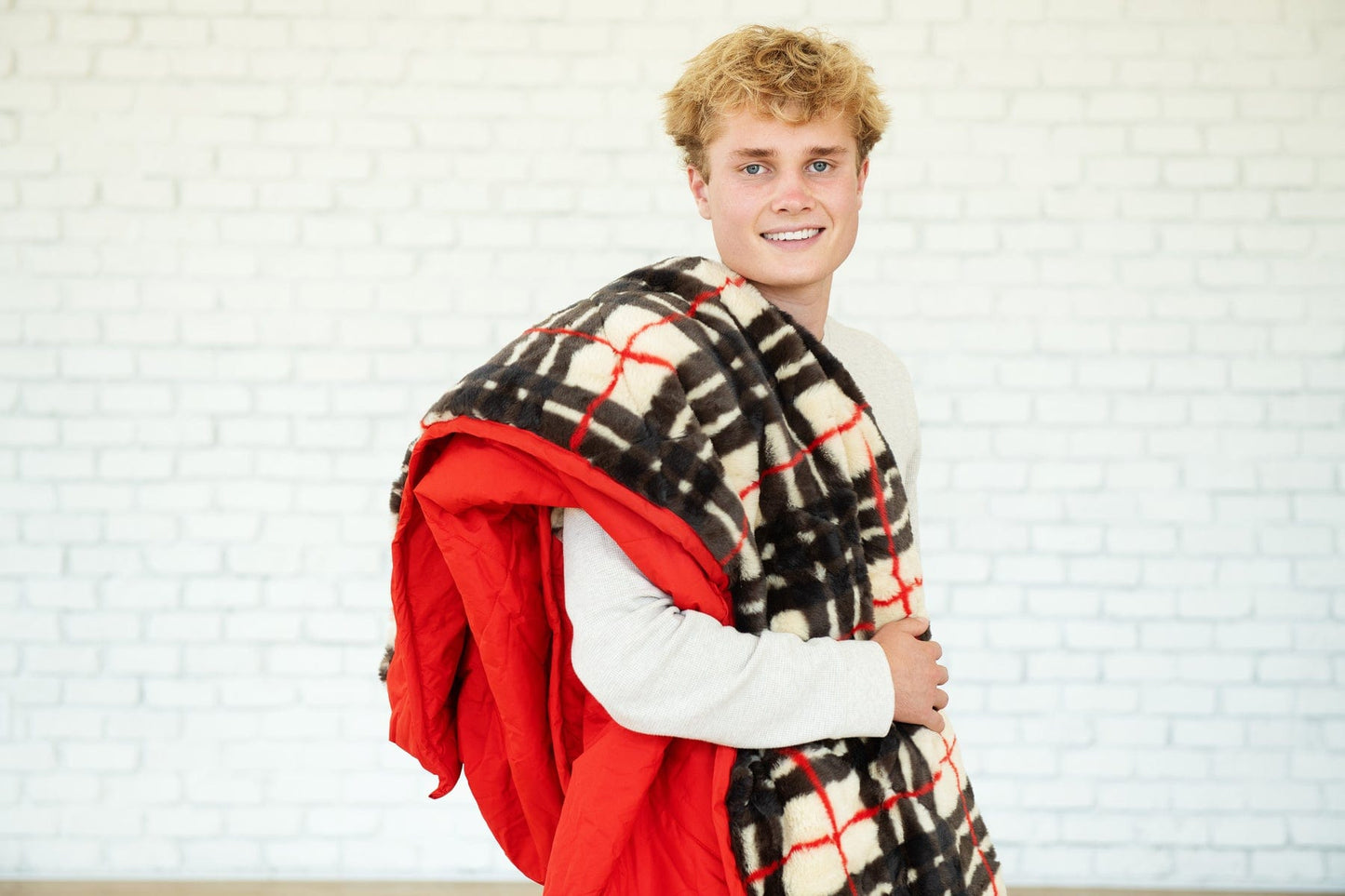 Everywhere Blanket - Game Day Red
