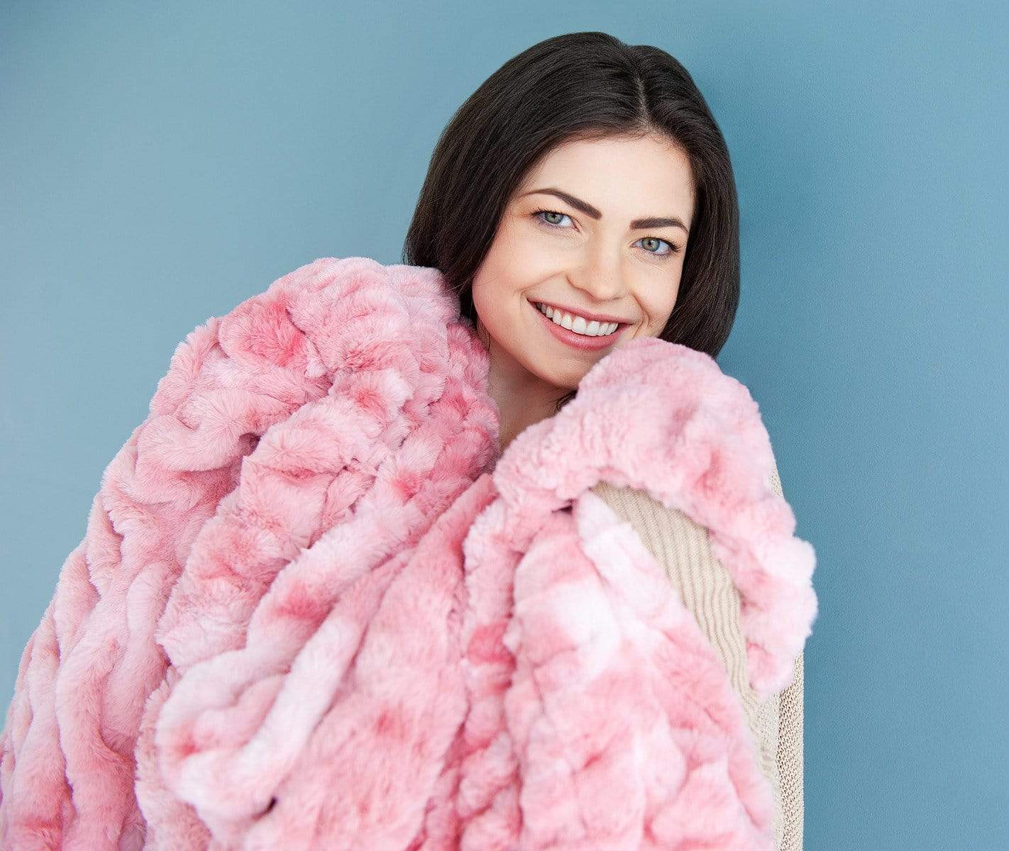 Hugs Cotton Candy Pink Blanket