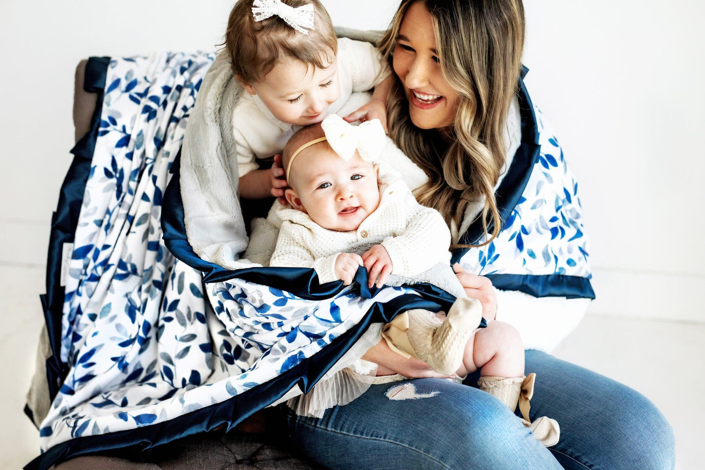 Blue Leaves Blanket